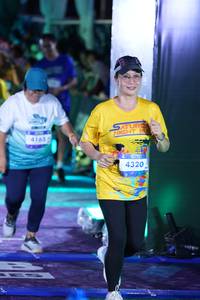 BIB: 4165, 4320
                            <button type="button" onclick="openModal(26239715)" class="btn btn-primary btn-sm float-right btn-popup" data-toggle="modal" data-target=".modal-high-quality">
                        <i class="fas fa-shopping-cart"></i> Add to Cart
                    </button>
                                            <button type="button" onclick="isThisMe(26239715, true)" class="btn btn-success btn-sm float-right btn-popup btn-isme hidden" data-toggle="tooltip" data-placement="bottom" title="นี่คือรูปของคุณใช่ไหม คลิกที่นี่เพื่อเอาเข้าอัลบั้ม">
                        <i class="fas fa-plus"></i> Add to album
                    </button>
                    <button type="button" onclick="isThisMe(26239715, false)" class="btn btn-warning btn-sm float-right btn-popup btn-isnotme hidden">
                        <i class="fas fa-ban"></i> Remove from album
                    </button>